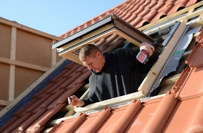 Pose de fenêtres de toit Velux à Audigny